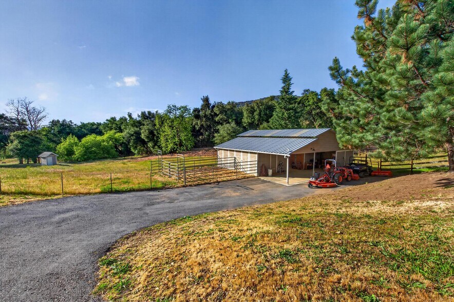 More Photos Of 25350 Mesa Grande Rd, Santa Ysabel Land For Sale
