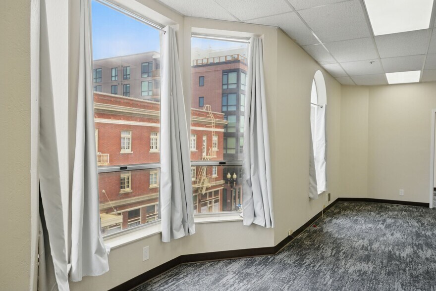 More Photos Of 301 Grand Ave, South San Francisco Office For Lease