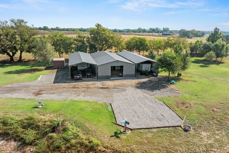 More Photos Of 225 S 150th St, Fairmont Land For Sale