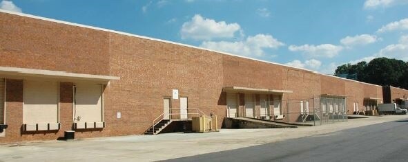 More Photos Of 3041 Commerce Way, Atlanta Warehouse For Lease