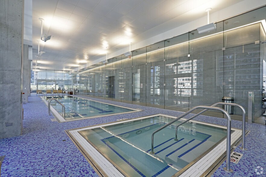 More Photos Of 220 E Illinois St, Chicago Apartments For Lease