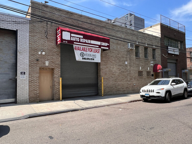 Primary Photo Of 37-16 13th St, Long Island City Warehouse For Lease