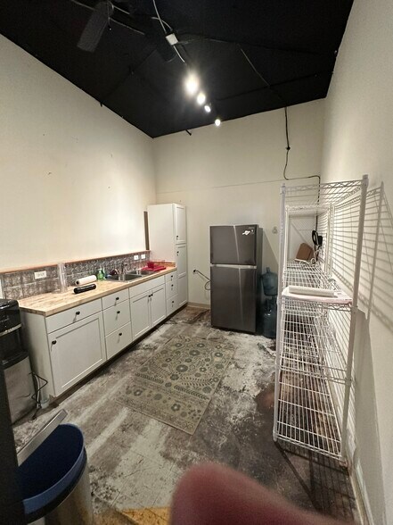 More Photos Of 1820-1824 S Broadway, Denver Storefront For Lease