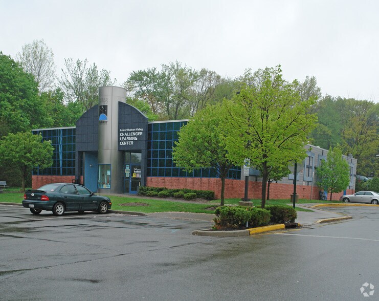 More Photos Of 209-221 Route 59, Suffern Freestanding For Lease