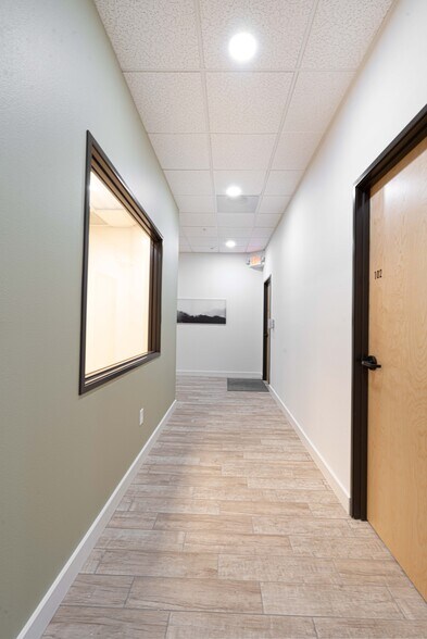 More Photos Of 4865 Old Redwood Hwy, Santa Rosa Office For Lease