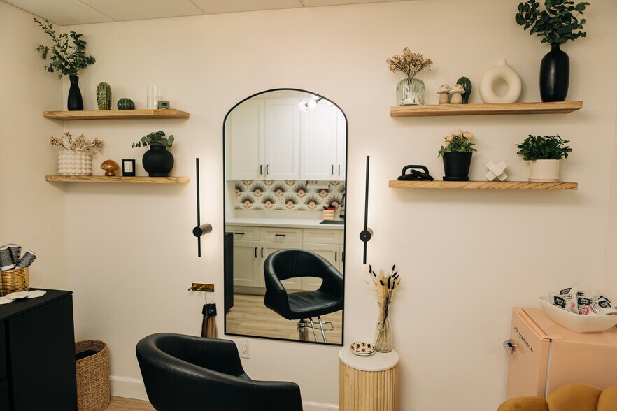 More Photos Of 6601-6611 S Rural Rd, Tempe Unknown For Lease