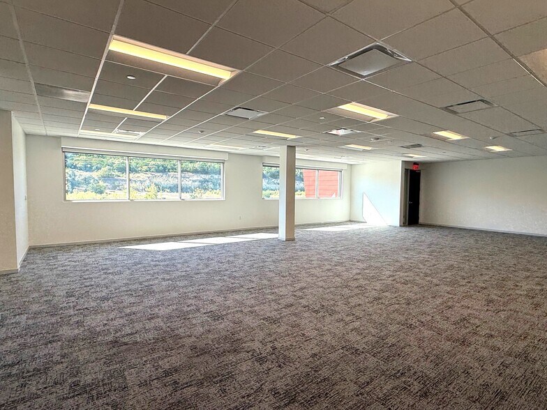 More Photos Of 20327 W Interstate 10, San Antonio Office For Lease