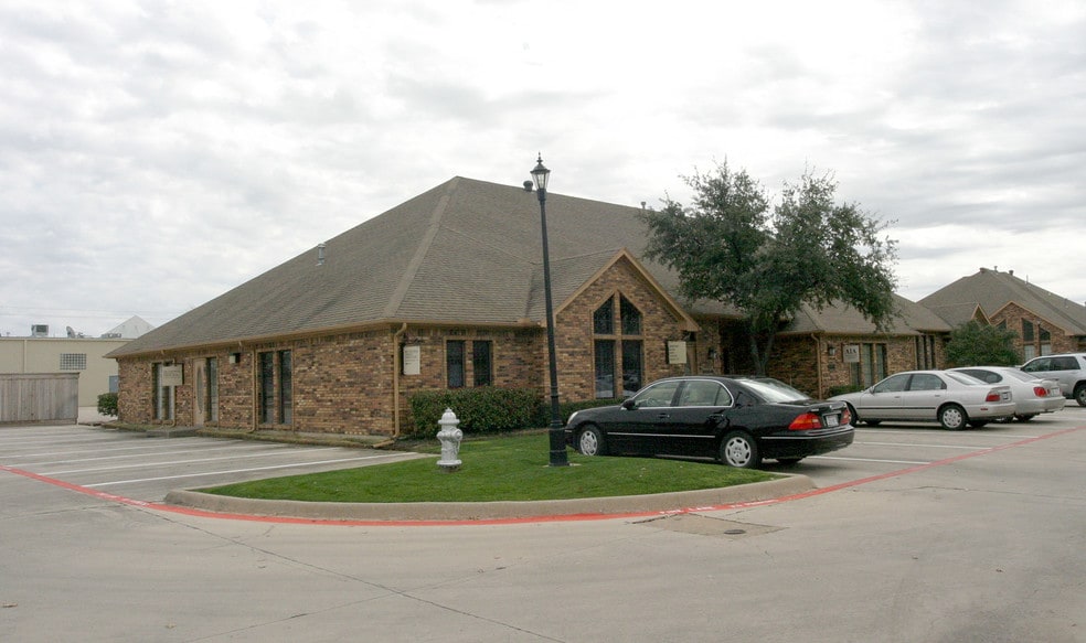 More Photos Of 2305 Coit Rd, Plano Unknown For Lease