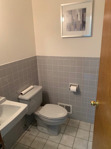 More Photos Of 35 Brant Ave, Clark Office For Sale