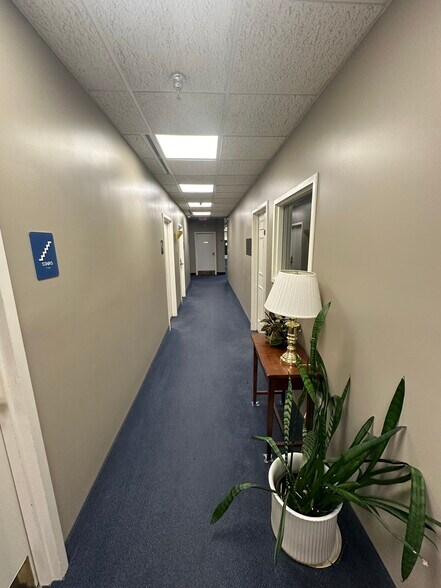 More Photos Of 4084 University Dr, Fairfax Office For Sale