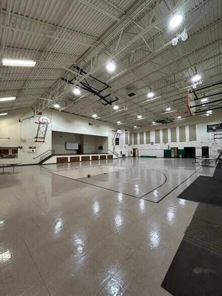 More Photos Of 4101 Saint Lawrence Ave, Matteson Schools For Sale