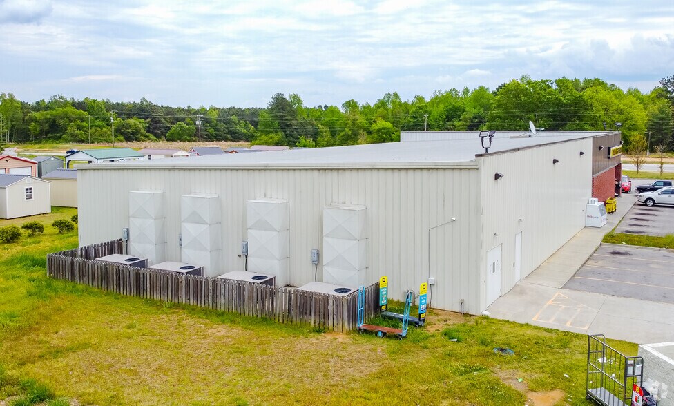 More Photos Of 5174 Us 401 Hwy S, Youngsville Freestanding For Sale