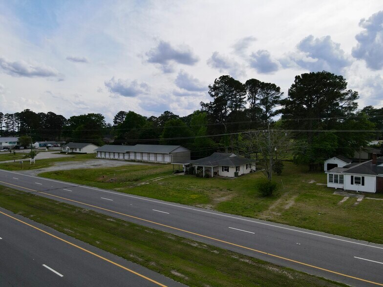 More Photos Of 1830 US Highway 17, Williamston Flex For Sale