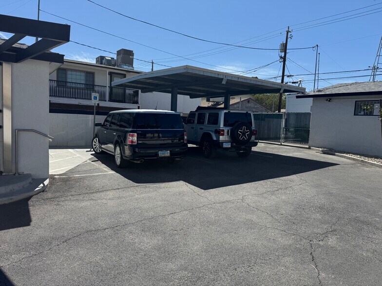 More Photos Of 418 S Maryland Pky, Las Vegas Office For Lease