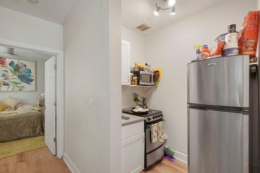More Photos Of 1671 Washington St, Denver Apartments For Sale