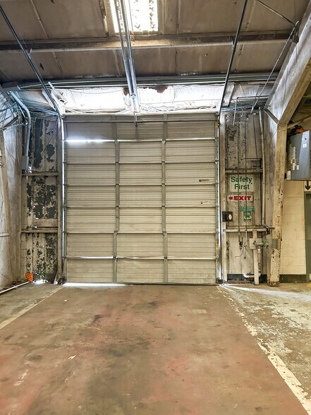 More Photos Of 2260 Halls Mill Rd, Mobile Industrial For Sale