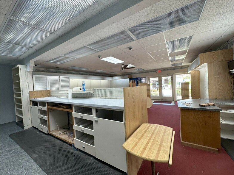 More Photos Of 106 Milford St, Salisbury Medical For Sale