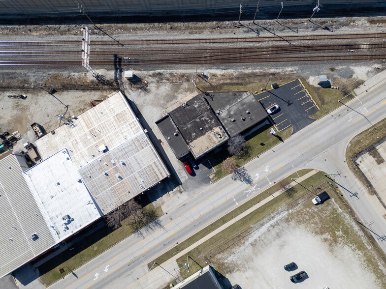 More Photos Of 4135 W 123rd St, Alsip Warehouse For Lease