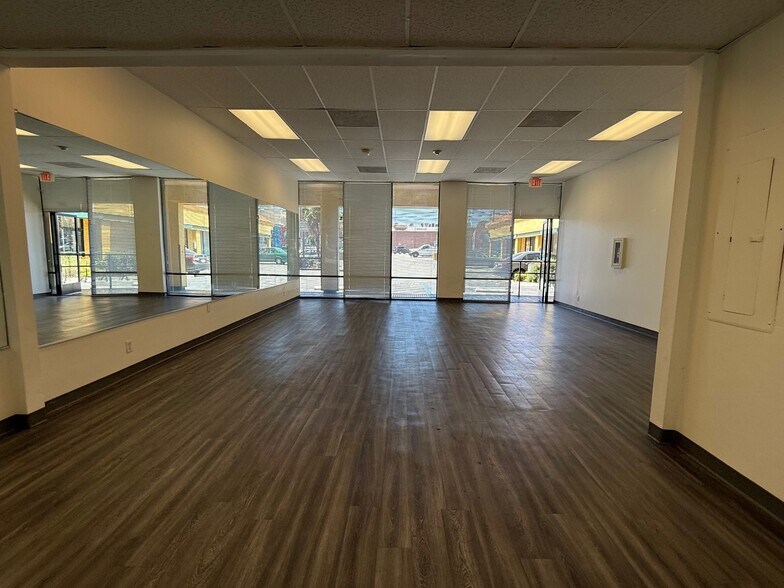More Photos Of 3500 Overland Ave, Los Angeles Unknown For Lease