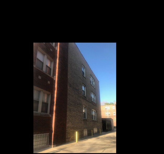 More Photos Of 8241 S Langley Ave, Chicago Apartments For Sale