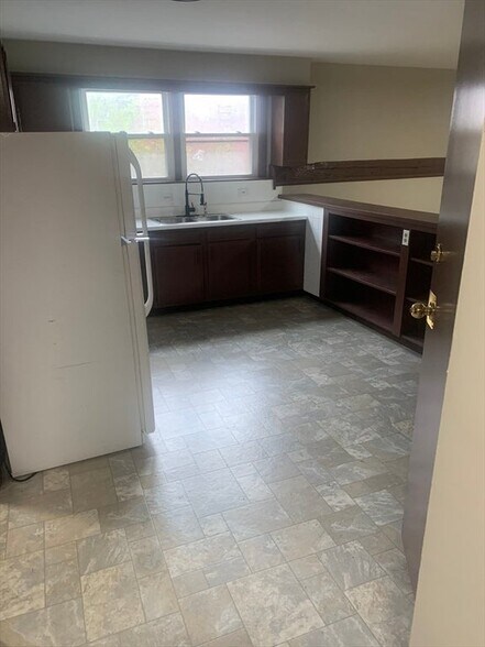 More Photos Of 1 Cheney St, Orange Apartments For Sale