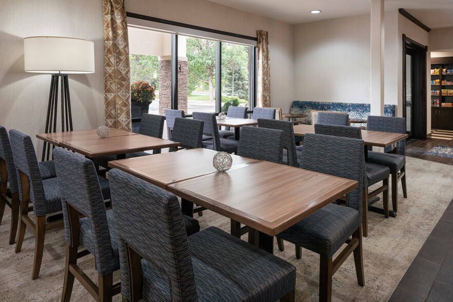 More Photos Of 5500 Stone Creek Cir, Loveland Hotel For Sale