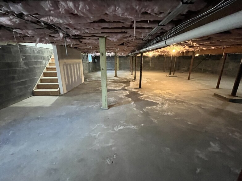More Photos Of 192 Ny-17, Tuxedo Park Restaurant For Lease