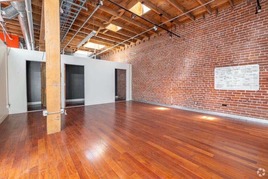 More Photos Of 450 9th St, San Francisco Office Residential For Lease