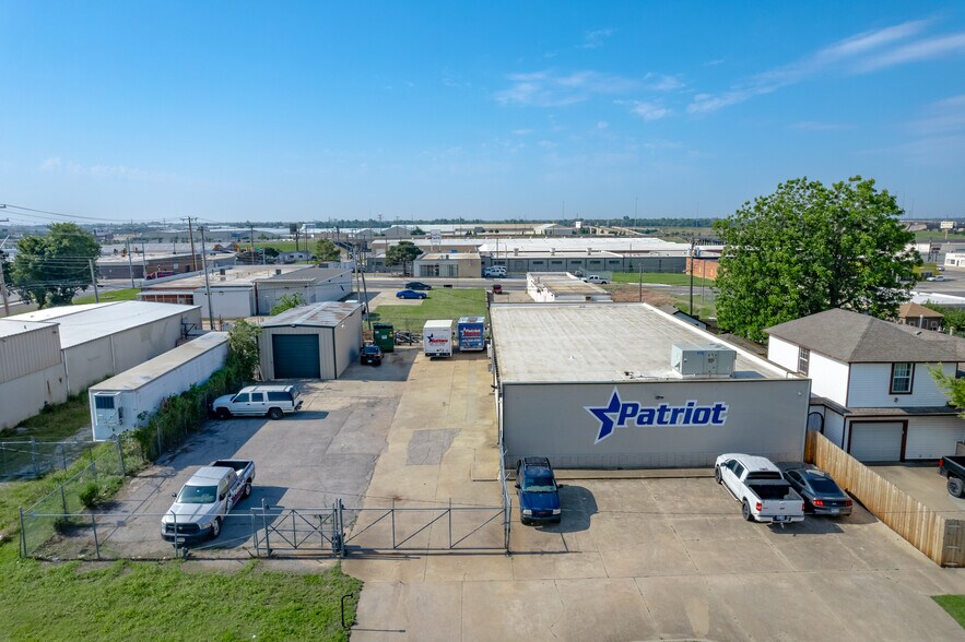 More Photos Of 1814 NW 1st St, Oklahoma City Manufacturing For Sale