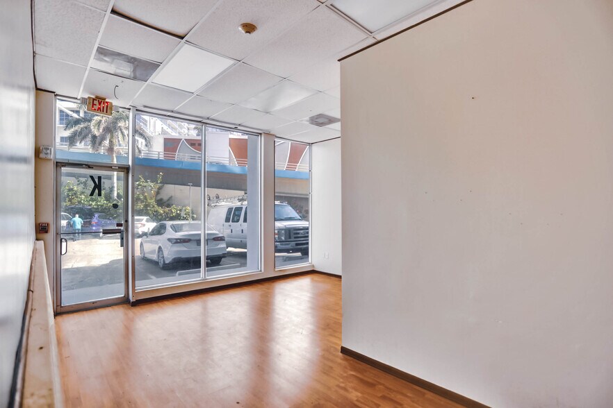 More Photos Of 1801 S Ocean Dr, Hallandale Beach Apartments For Sale