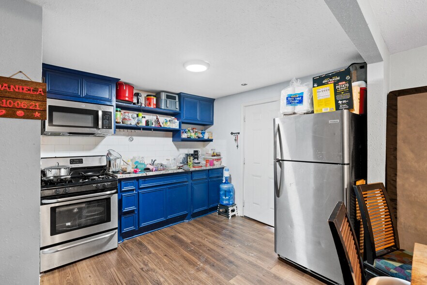 More Photos Of 6210 Laura Koppe Rd, Houston Apartments For Sale