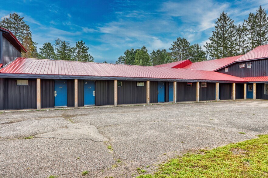 More Photos Of 9966 N State Road 27, Hayward Hotel For Sale