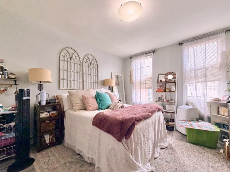 More Photos Of 227 Clinton St, Hoboken Apartments For Sale