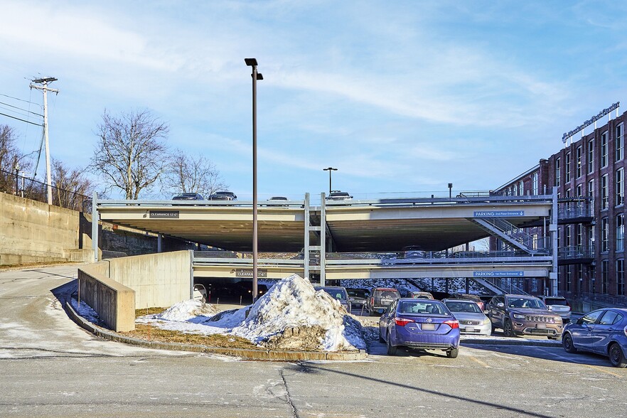 More Photos Of 25 Marston St, Lawrence Medical For Sale