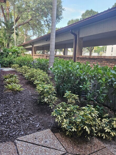 More Photos Of 300 NW 70th Ave, Plantation Medical For Lease