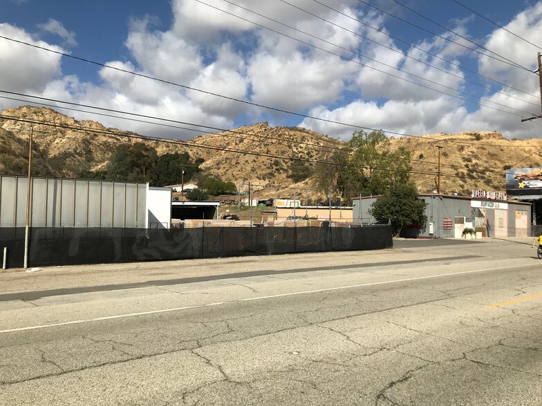 More Photos Of 30617 The Old Rd, Castaic Land For Lease