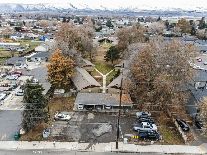 More Photos Of 1305 W King St, Yakima Apartments For Sale