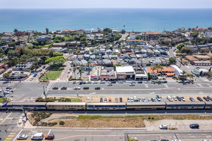 More Photos Of 916-918 N Coast Highway 101, Encinitas Restaurant For Sale