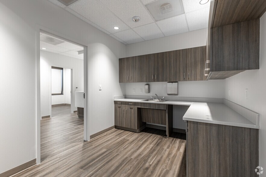 More Photos Of 7777 Forest Ln, Dallas Healthcare For Sale