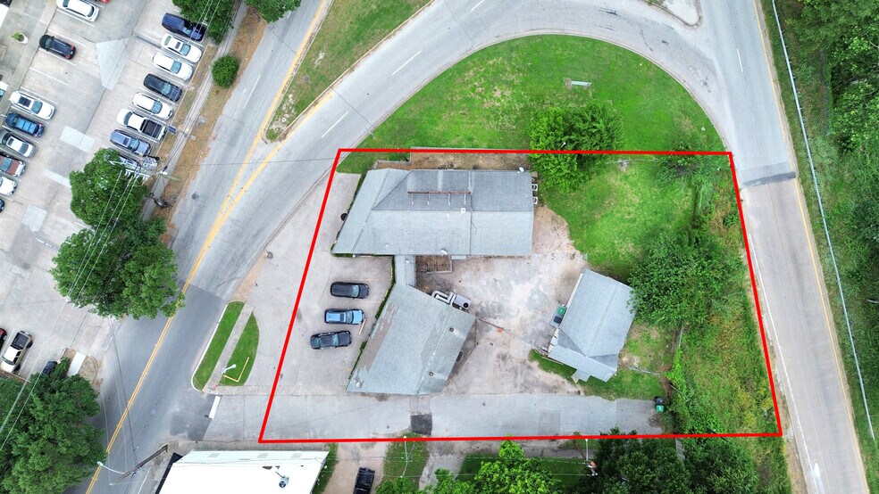 More Photos Of 3206 Houston Ave, Houston General Retail For Sale