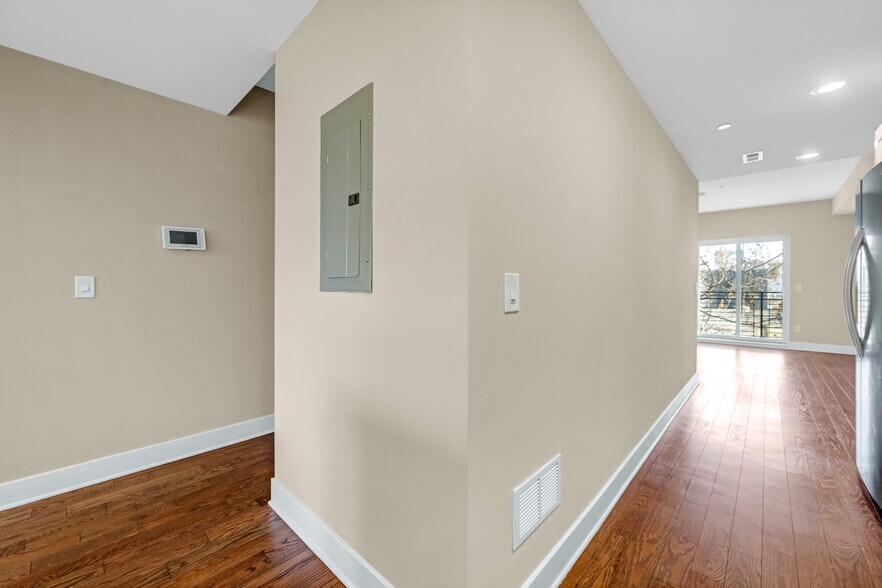 More Photos Of 1250 N 25th St, Philadelphia Apartments For Sale