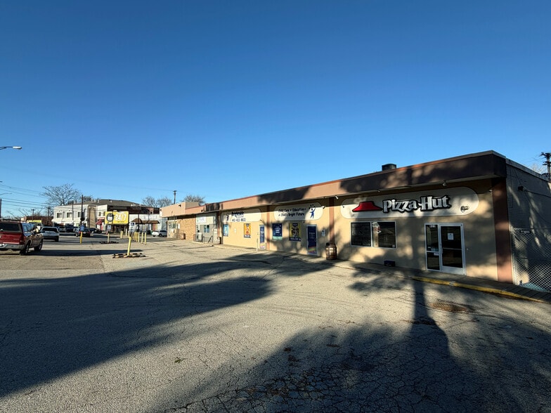 More Photos Of 826-830 Hazelwood Ave, Pittsburgh Unknown For Lease