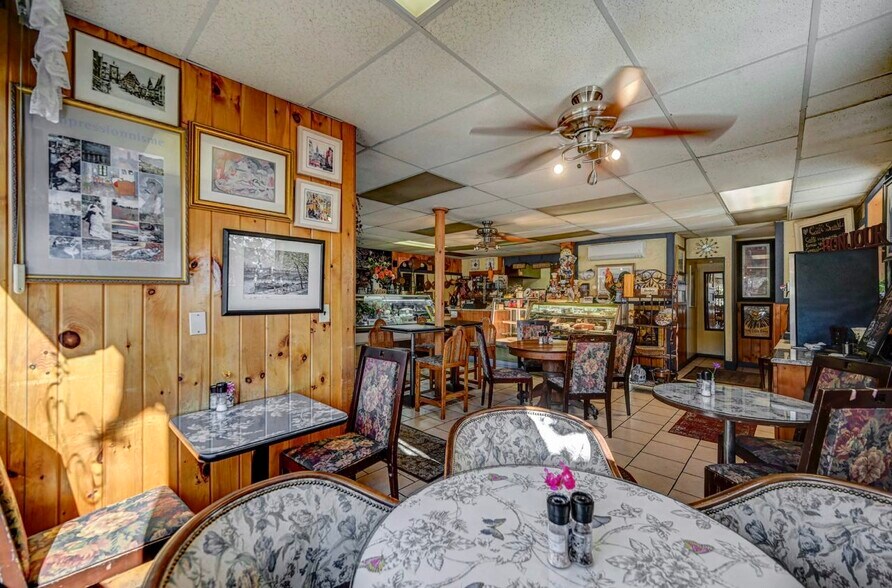 More Photos Of 501 Main St, Honesdale Restaurant For Sale