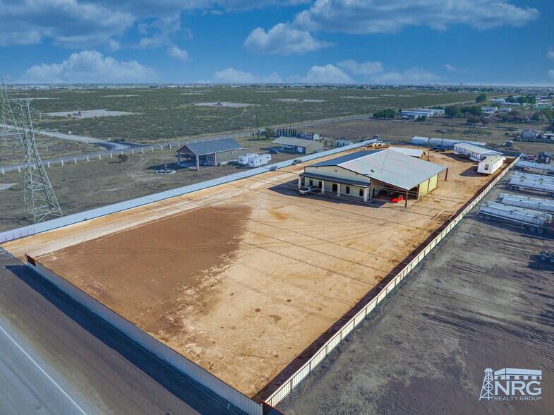 More Photos Of 10916 E Cottonwood Rd, Gardendale Warehouse For Lease