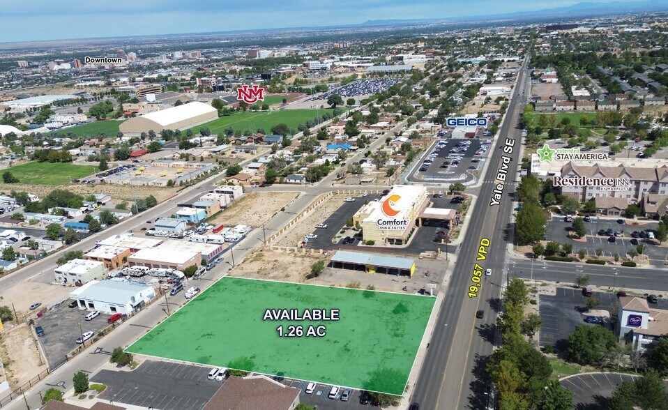 More Photos Of Gibson Blvd & Yale Blvd, Albuquerque Land For Lease