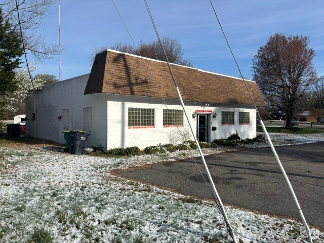 More Photos Of 150 S Mesa Dr, Hopewell Office For Sale
