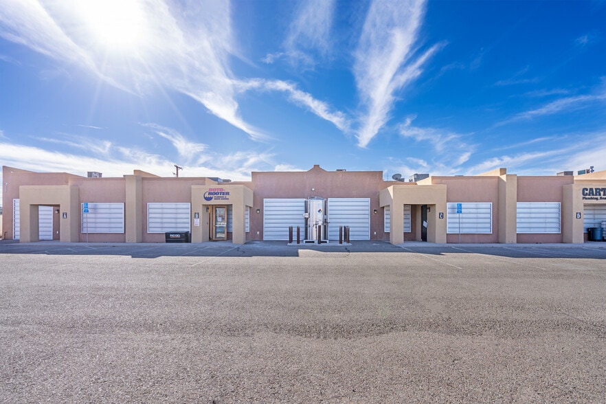 More Photos Of 7510 Mallard Way, Santa Fe Light Distribution For Sale