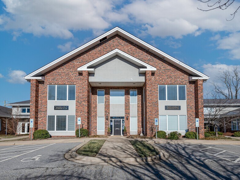 More Photos Of 77 Central Ave, Asheville Office For Sale