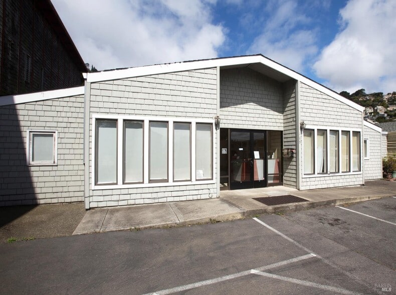 More Photos Of 109-111 2nd St, Sausalito Office For Lease