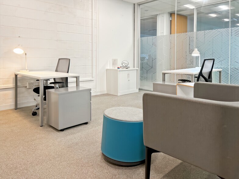 More Photos Of 307 W Tremont Ave, Charlotte Coworking Space